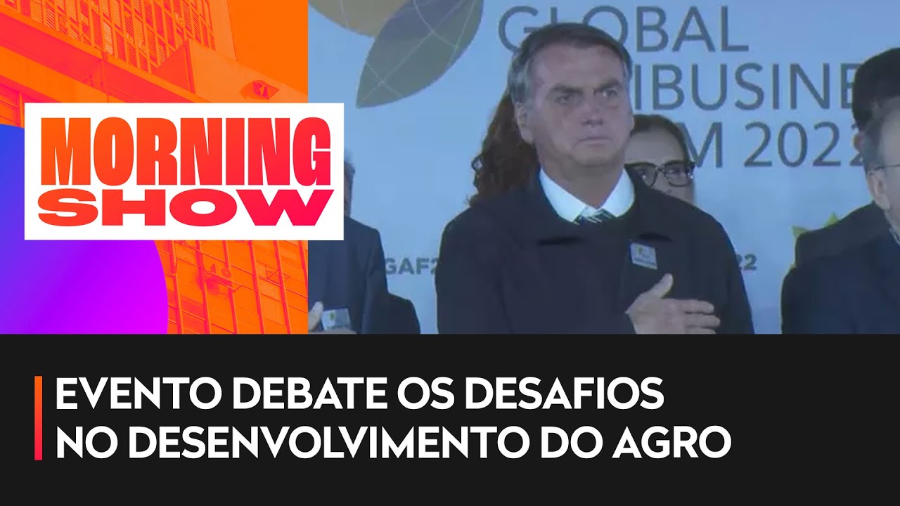 Bolsonaro participa de fórum sobre o agronegócio